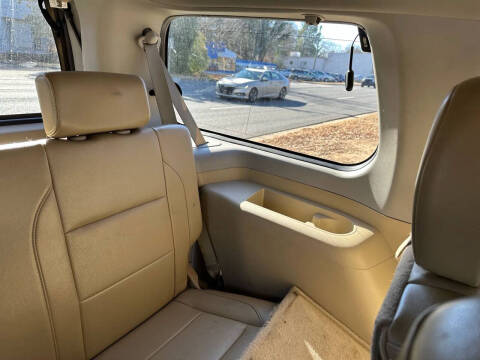 2012 Nissan Armada Platinum
