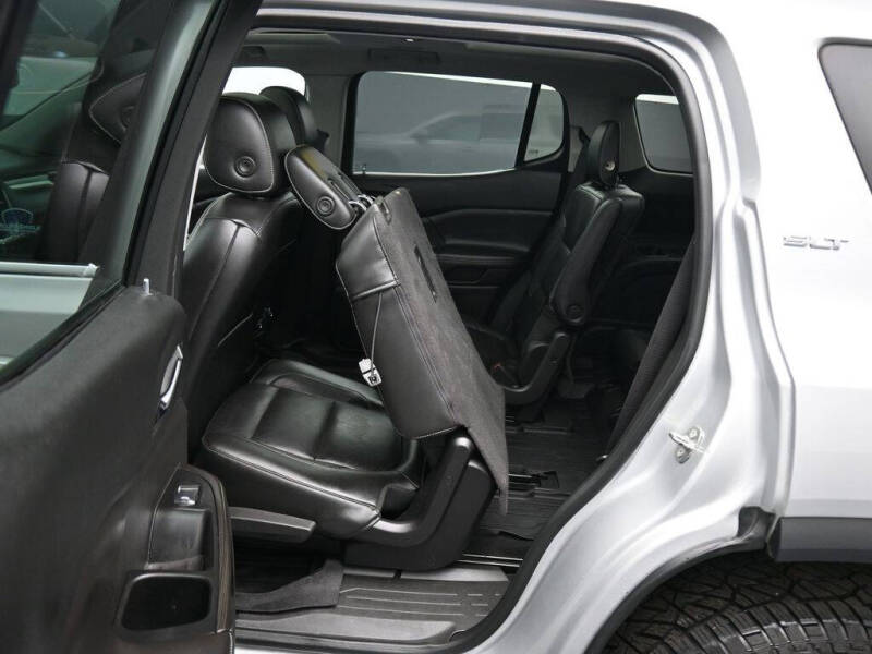 2017 GMC Acadia SLT-1