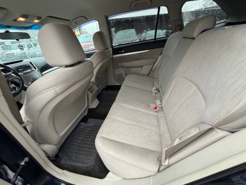 2013 Subaru Outback 2.5i Premium