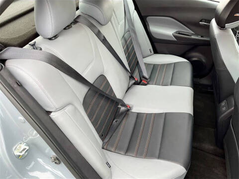 2024 Nissan Kicks SR