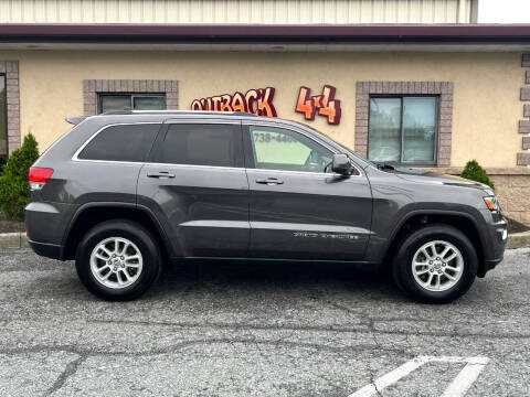 2019 Jeep Grand Cherokee Laredo