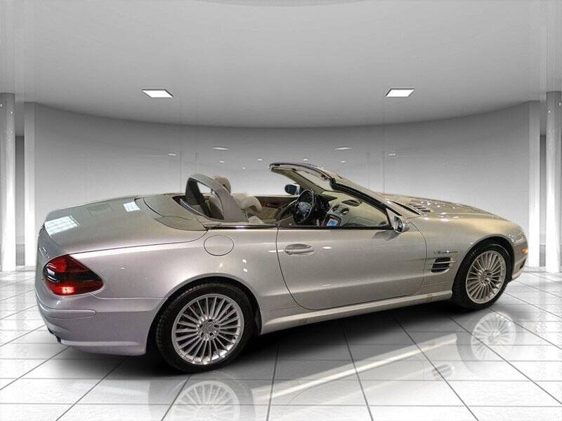 2005 Mercedes-Benz SL-Class 3
