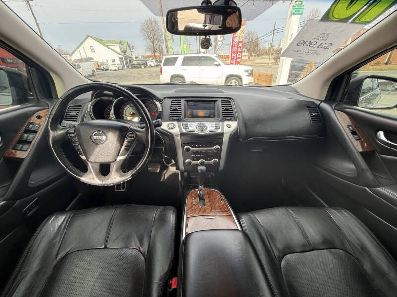 2010 Nissan Murano LE