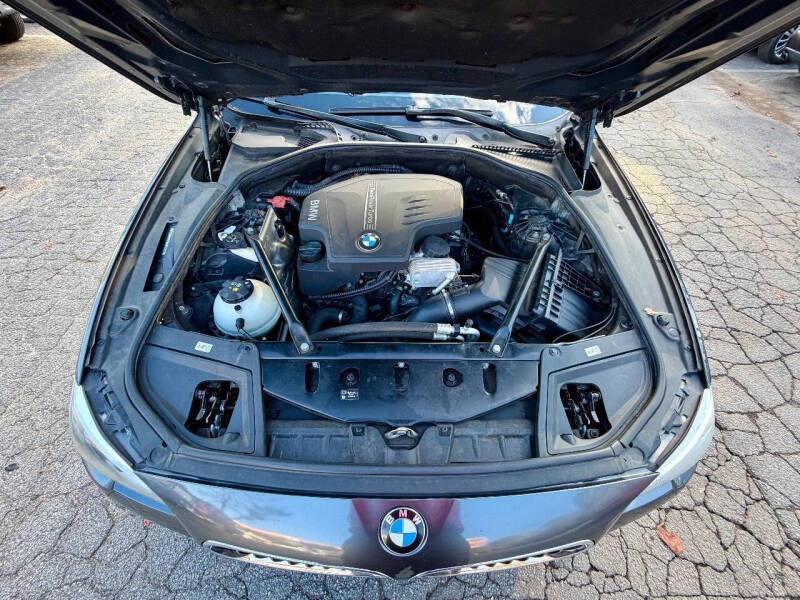 2016 BMW 5 Series 528i