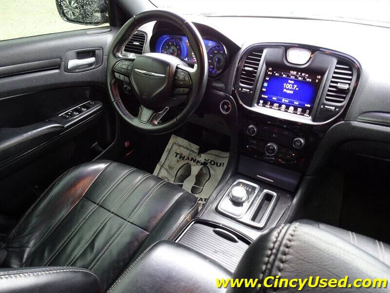 2015 Chrysler 300 S
