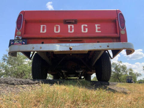 1969 Dodge D200 Pickup