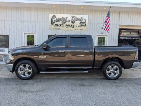 2016 RAM 1500 SLT