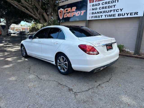 2016 Mercedes-Benz C-Class