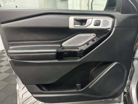 2022 Ford Explorer Platinum