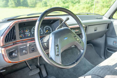 1989 Ford F-150 XLT Lariat
