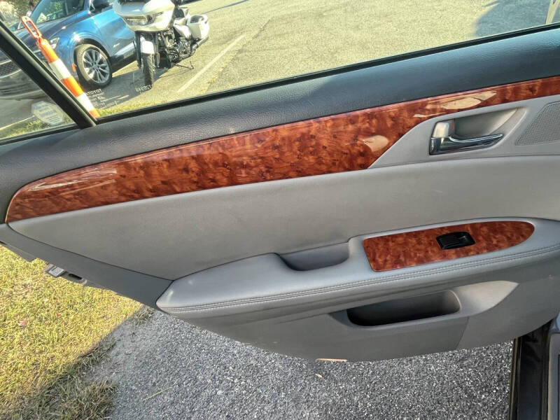 2007 Toyota Avalon XLS