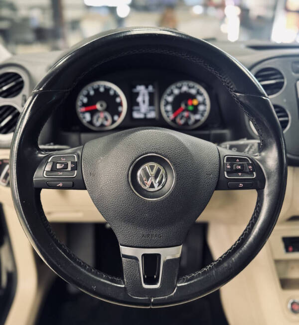 2016 Volkswagen Tiguan 2.0T SE