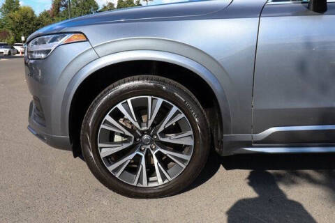 2020 Volvo XC90 T5 Momentum