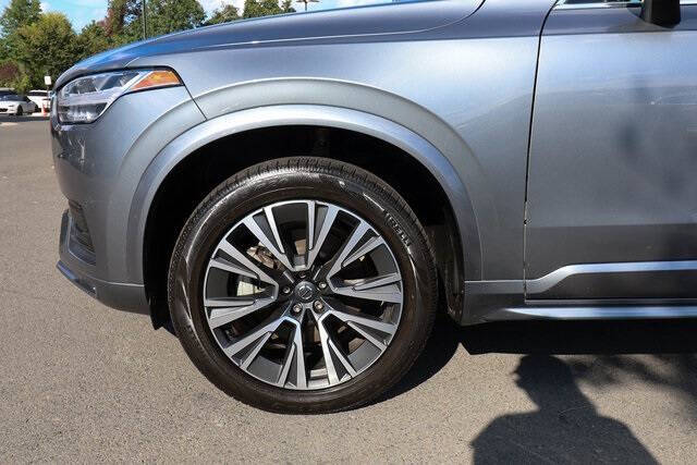 2020 Volvo XC90 T5 Momentum