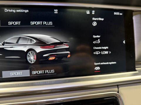 2017 Porsche Panamera Turbo