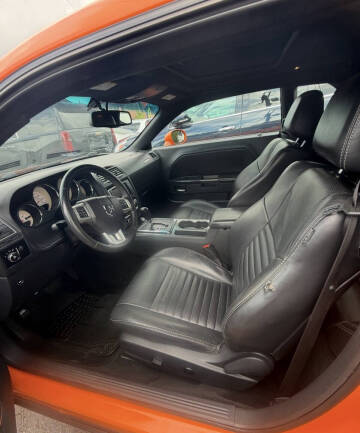 2014 Dodge Challenger SXT