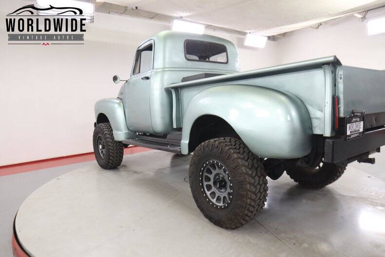 1952 Chevrolet Apache