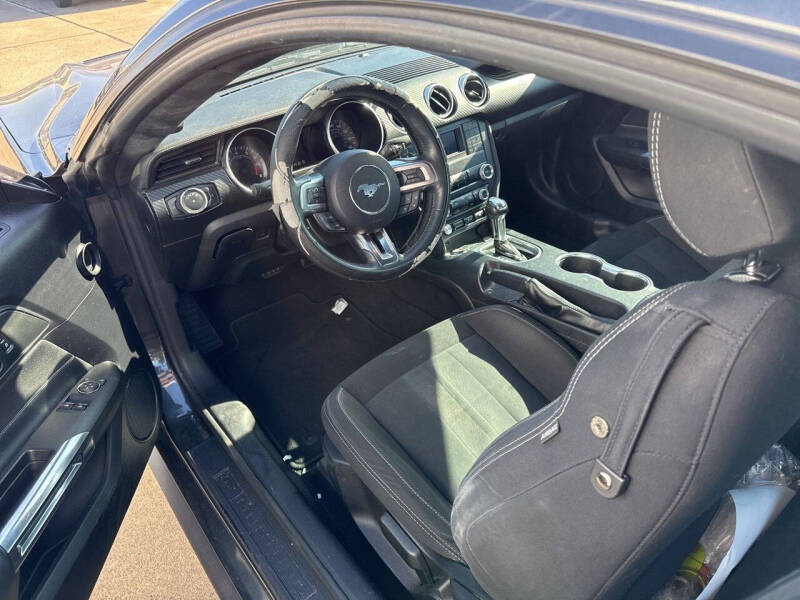 2019 Ford Mustang EcoBoost