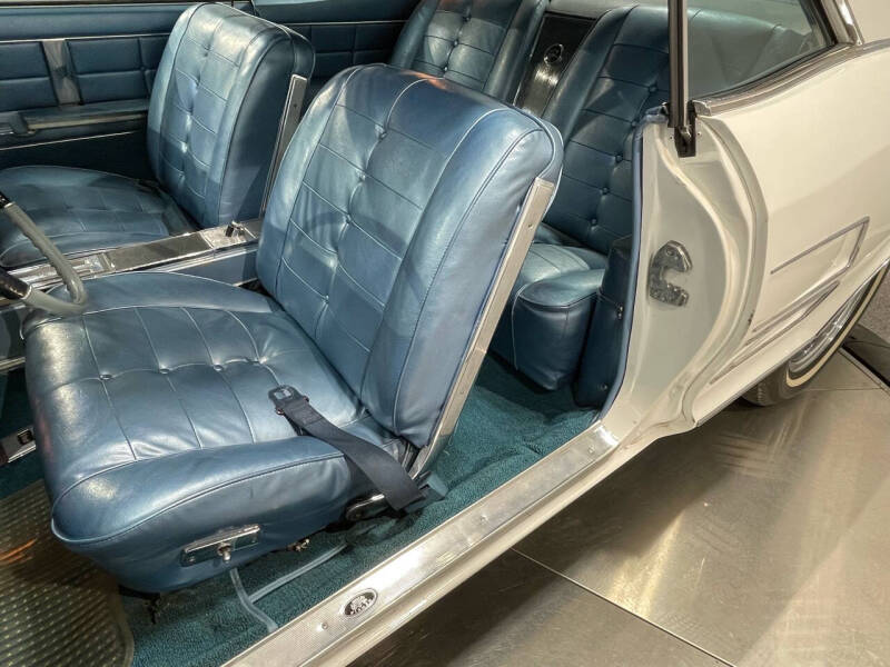 1963 Buick Riviera