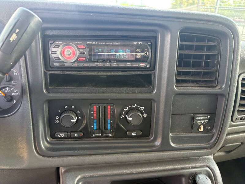 2004 Chevrolet Silverado 2500HD LT