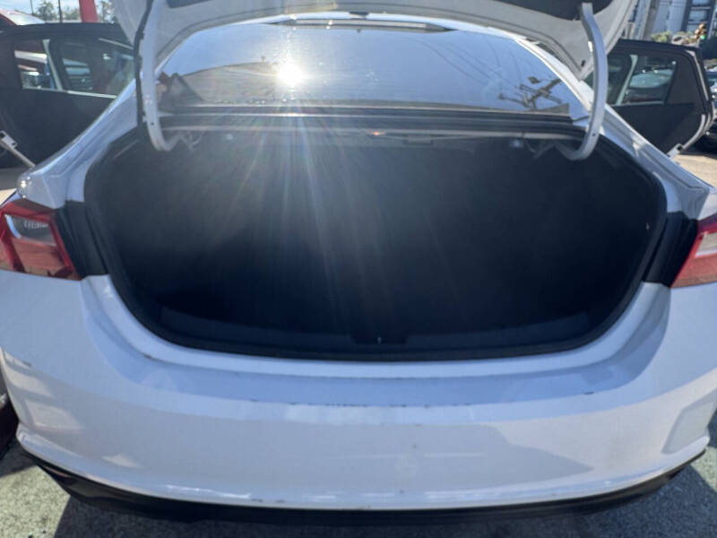 2022 Chevrolet Malibu LS