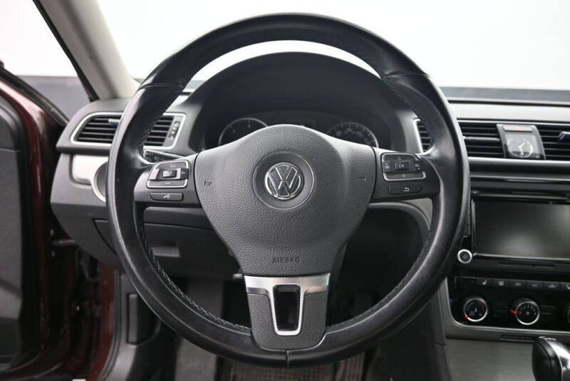 2014 Volkswagen Passat