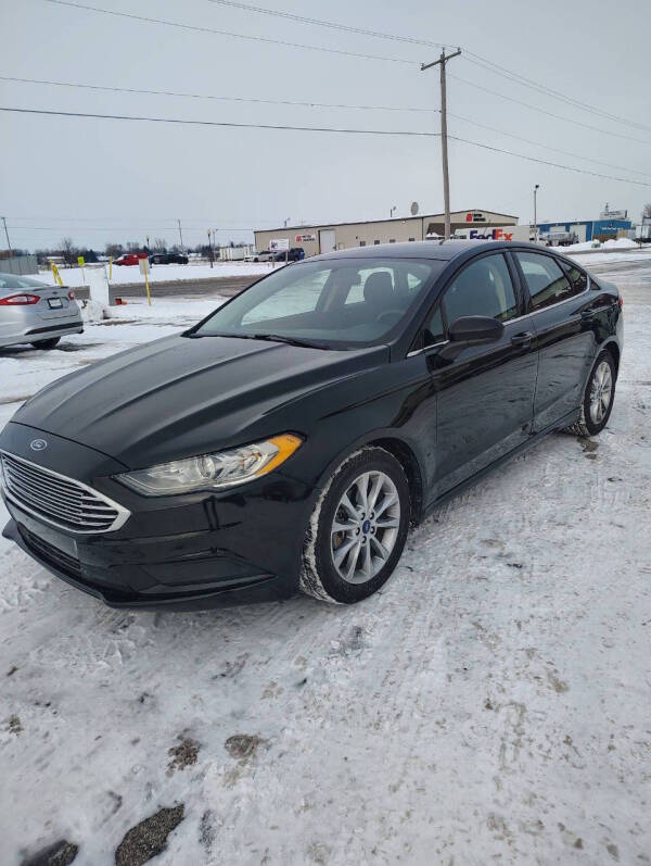 2017 Ford Fusion SE's photo