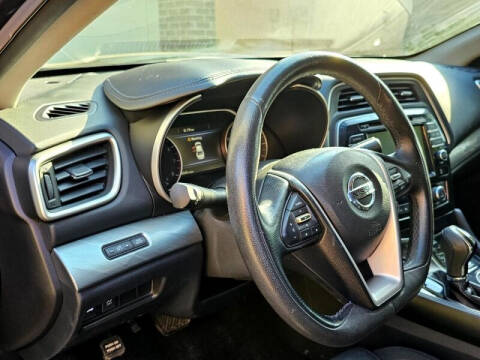 2017 Nissan Maxima