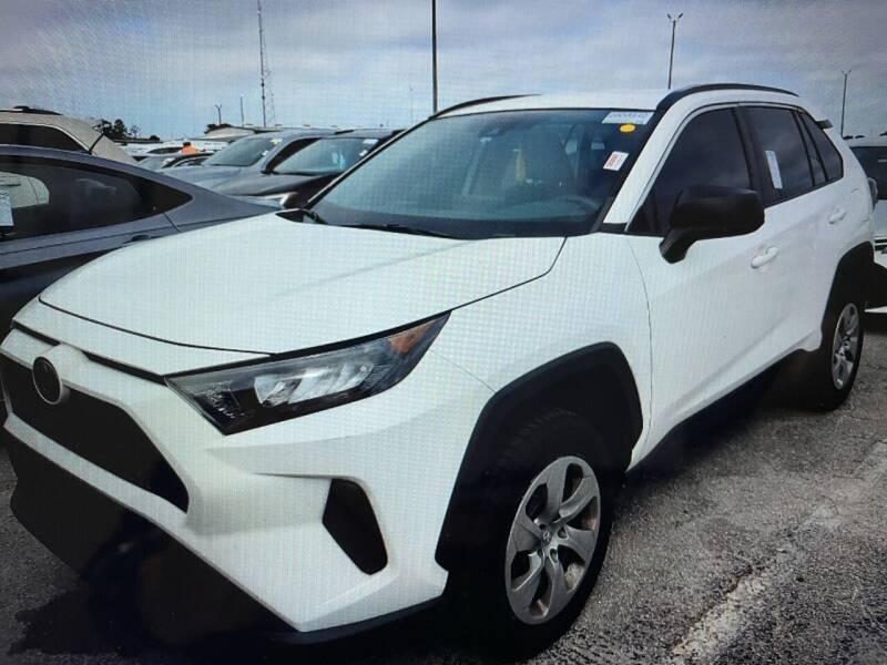 2019 Toyota RAV4 for sale at FLORIDA CAR TRADE LLC in Davie FL