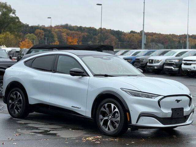 2022 Ford Mustang Mach-E Premium
