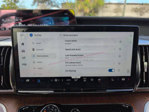 2025 Ford Expedition King Ranch