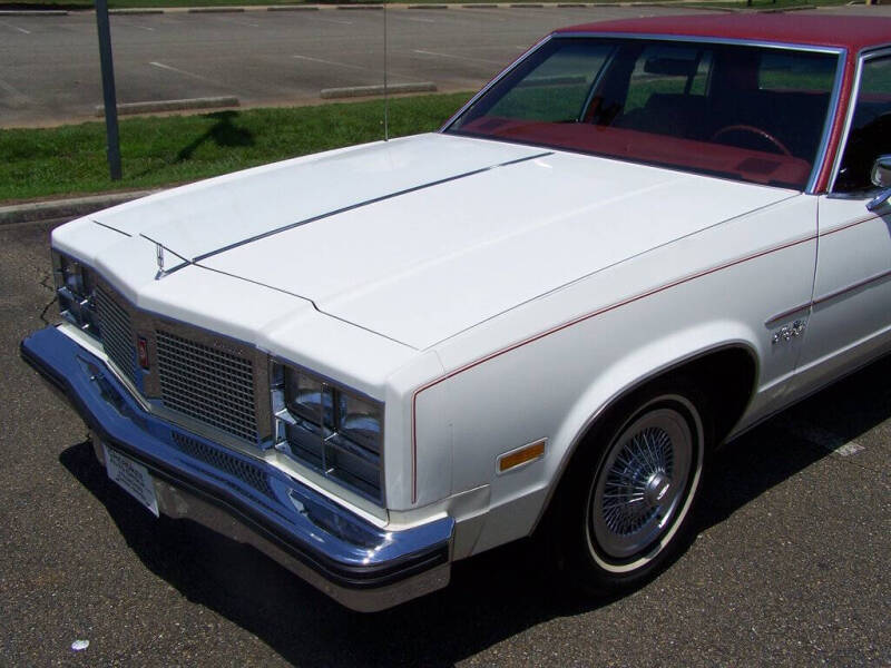 1977 Oldsmobile Ninety-Eight