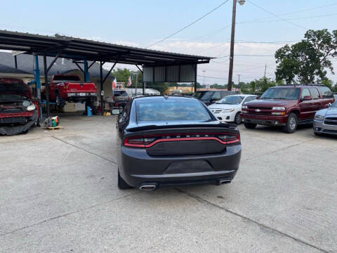 2017 Dodge Charger SXT