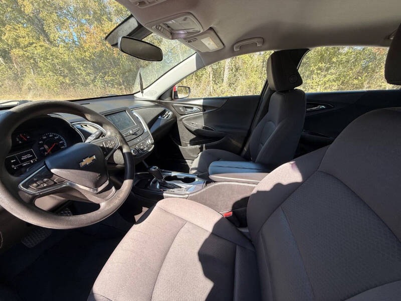 2017 Chevrolet Malibu LT