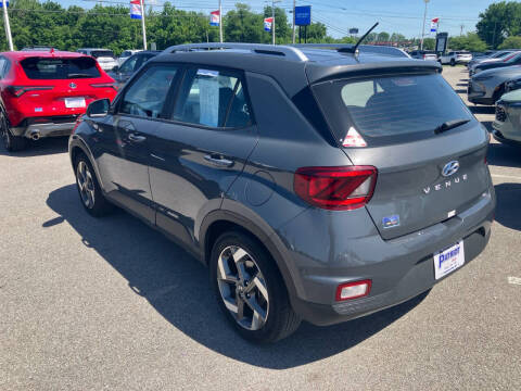 2025 Hyundai Venue SEL