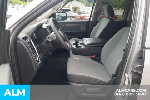 2024 RAM 1500 Classic SLT