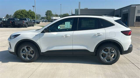 2025 Ford Escape Hybrid ST-Line