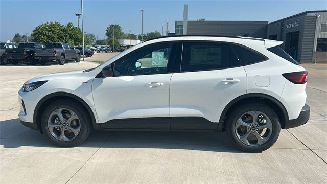 2025 Ford Escape Hybrid ST-Line