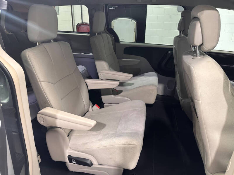 2012 Dodge Grand Caravan Crew
