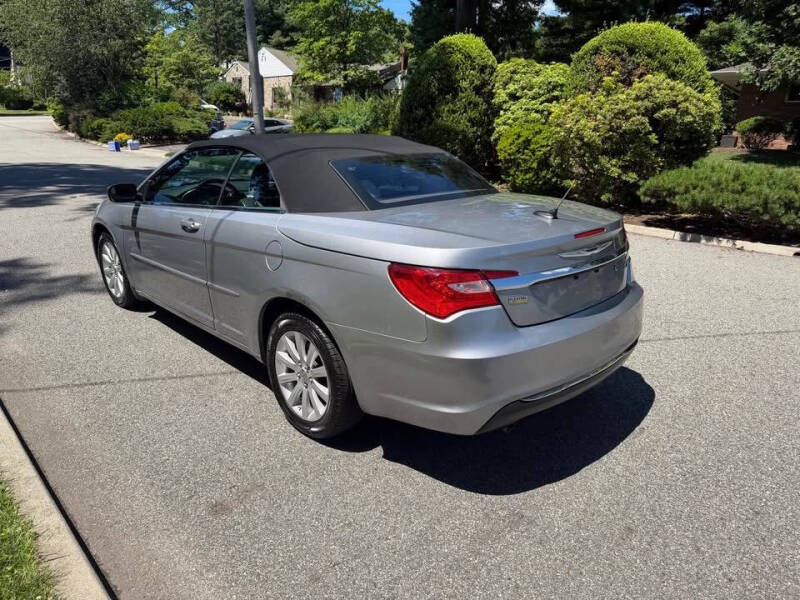 2014 Chrysler 200 Touring