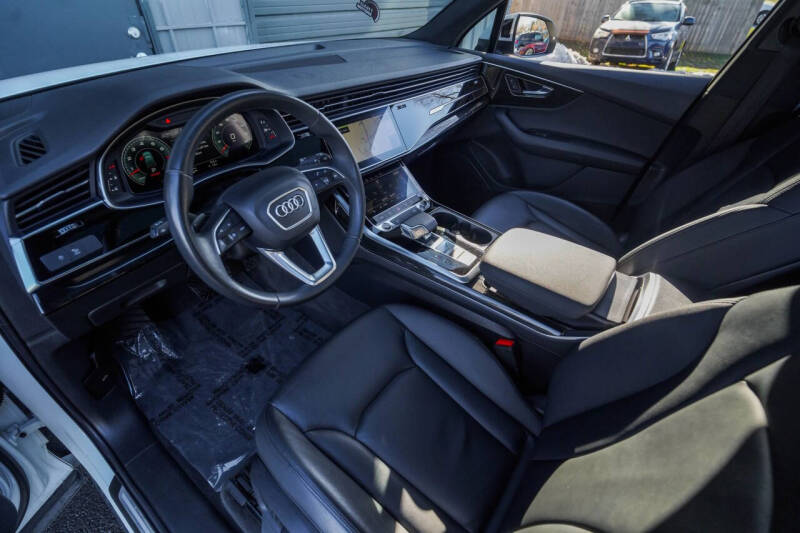 2021 Audi Q7 quattro Premium 55 TFSI