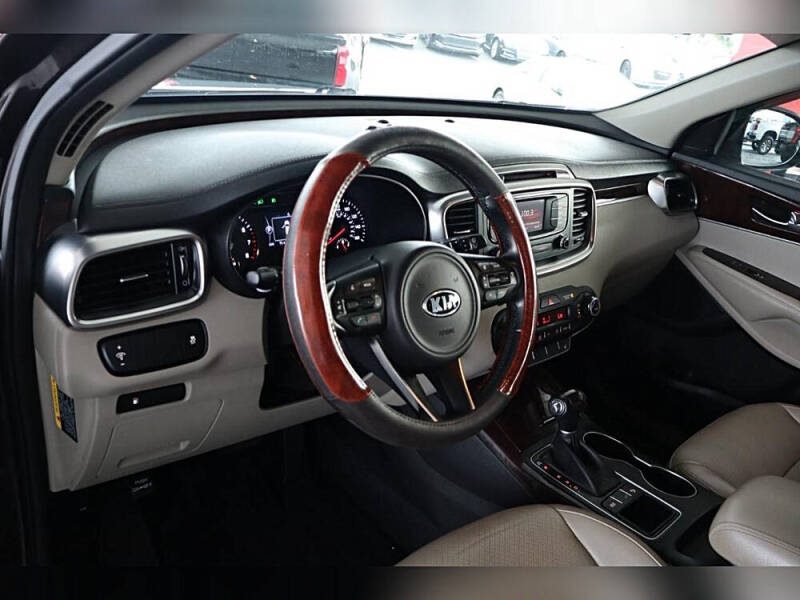 2016 Kia Sorento EX