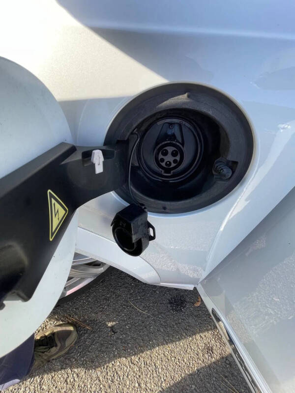 2016 Volvo XC90 T8 eAWD Inscription