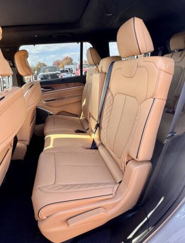 2025 Jeep Grand Cherokee L Summit