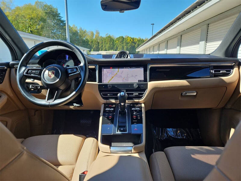 2023 Porsche Macan S