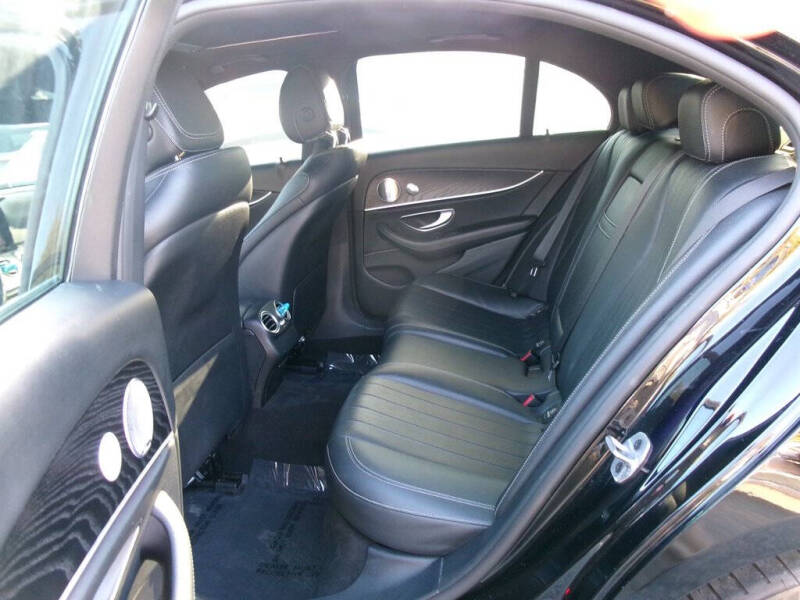 2019 Mercedes-Benz E-Class E 300