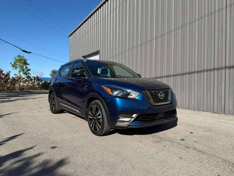 2020 Nissan Kicks SR