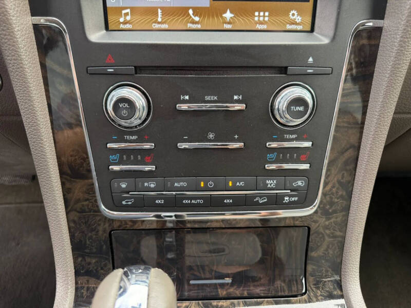 2017 Lincoln Navigator Select