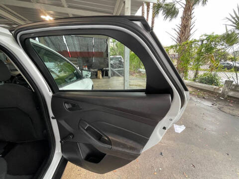 2015 Ford Focus S