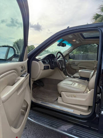 2013 Cadillac Escalade Luxury